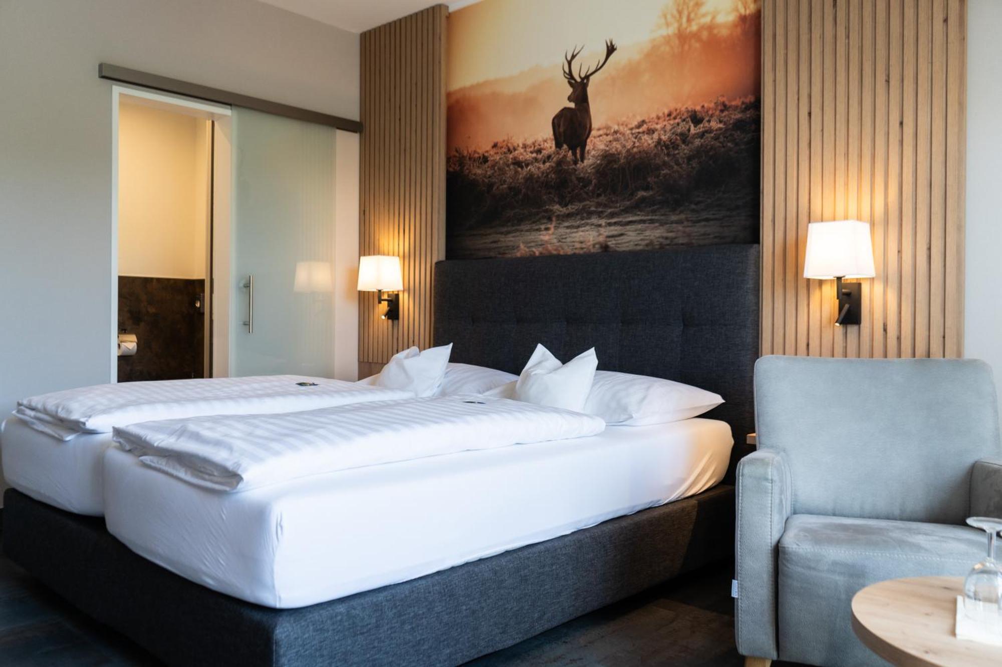 Sporthotel Zum Hohen Eimberg فيلنغن المظهر الخارجي الصورة