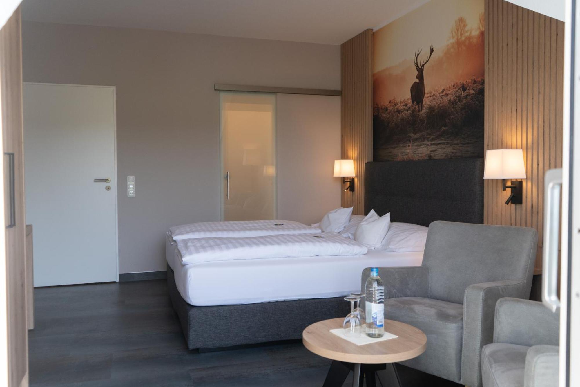 Sporthotel Zum Hohen Eimberg فيلنغن المظهر الخارجي الصورة